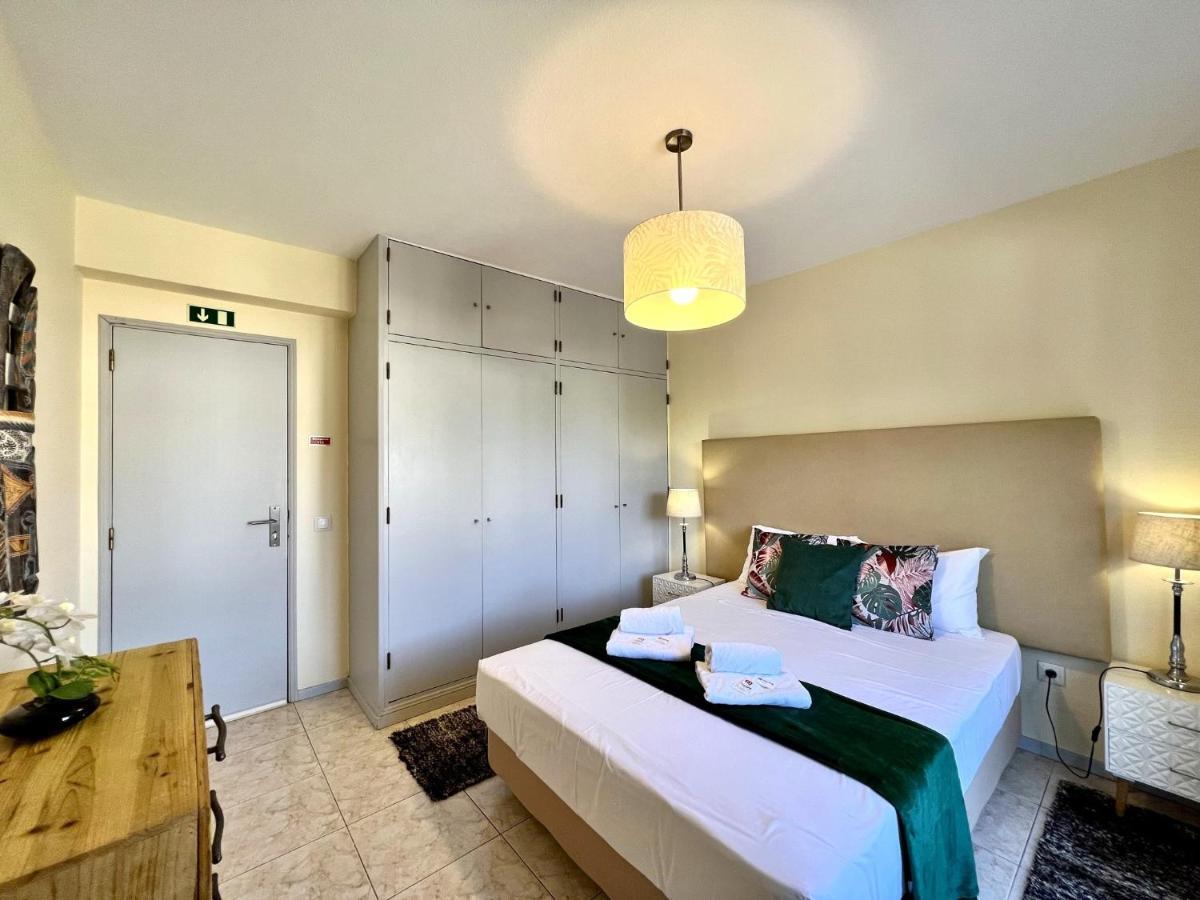Faro Airport Flat 6 By Homingアパートメント エクステリア 写真