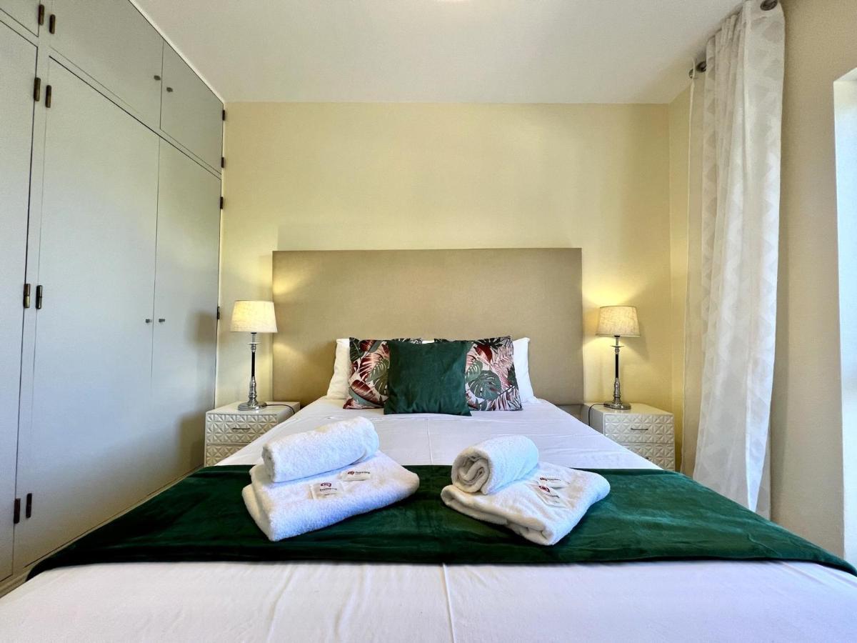Faro Airport Flat 6 By Homingアパートメント エクステリア 写真